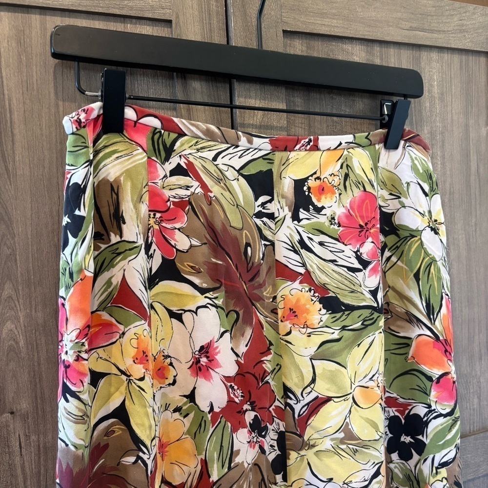 Talbots Vintage Silk MIDI Skirt size 12 Floral lined - Picture 4 of 12